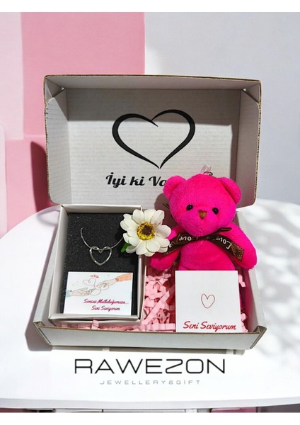 Elite Kalpli Çelik Kolye ve Peluş Ayıcık Anahtarlık Konsept Hediye Kutusu - Sevgiliye, ve Sevdiklerinize 1 Adet