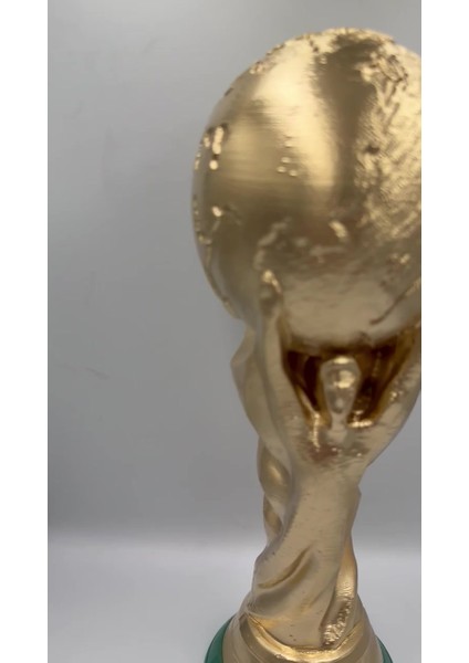 Elite 30 cm Boy Dünya Kupası Gold Kaplama Gerçek Boyut Messi Qatar Futbol ( 30CM 1kg ) 1 Adet fiyatları