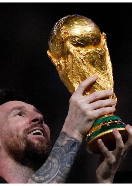 Elite 30 cm Boy Dünya Kupası Gold Kaplama Gerçek Boyut Messi Qatar Futbol ( 30CM 1kg ) 1 Adet modelleri