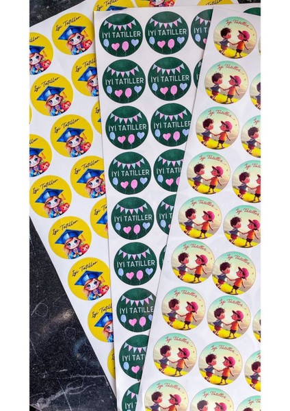 Elite Iyi Tatiller Sticker 54 Adet 3, 5 cm Karne Hediyesi Stickerı, Hediyelik Sticker, Mezuniyet 1 Adet fırsatları