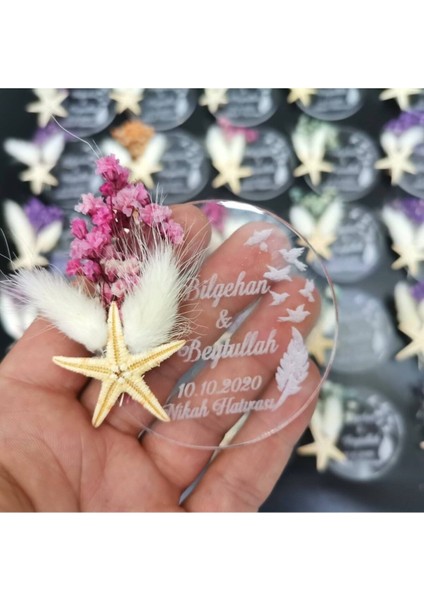 Şekeri Elite Pembe Kuru Çiçekli ve Deniz Yıldızlı Şeffaf Pleksi Magnet Şekeri (50 Adet) 1 Adet