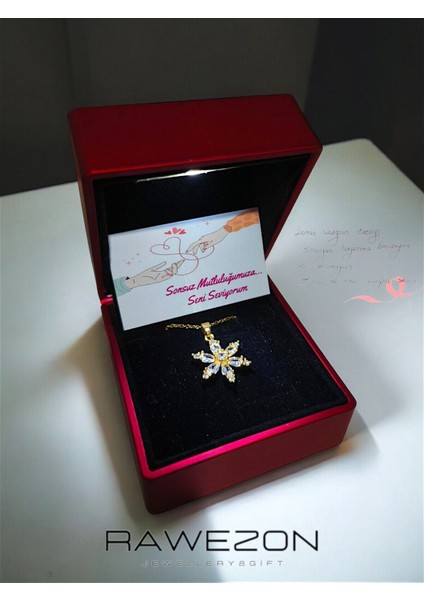 Elite Işıklı Kırmızı Renk Hediye Kutulu Çelik Gold Zincirli Lotus Çiçeği Kolye- Sevgiliye Arkadaşa Hediye 1 Adet fiyatları