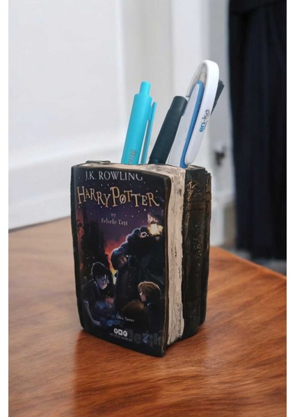 Harry Potter ve Felsefe Taşı Kitabı Şeklindeki Kalemlik 10X8 cm 1 Adet fiyatları