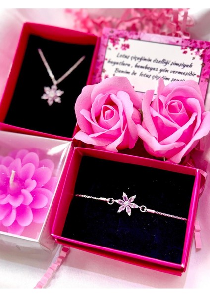 Kararmaz Çelik Pembe Lotus Kolye,bileklik ,mum ve Kokulu Pembe Gül Hediye Sepeti Sevgiliye Set 1 Adet