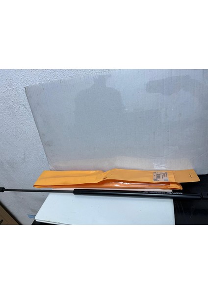 Ford Connect Bagaj Amortisörü Sağ- Sol Ayırmaz 2002 - 2013 Uyumlu (Adet Fiyatı)