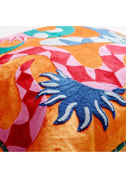 Ghunı Nakışlı Viskon Pamuk Kadife Dolgulu Kırlent 50X50 cm Turuncu fırsatları