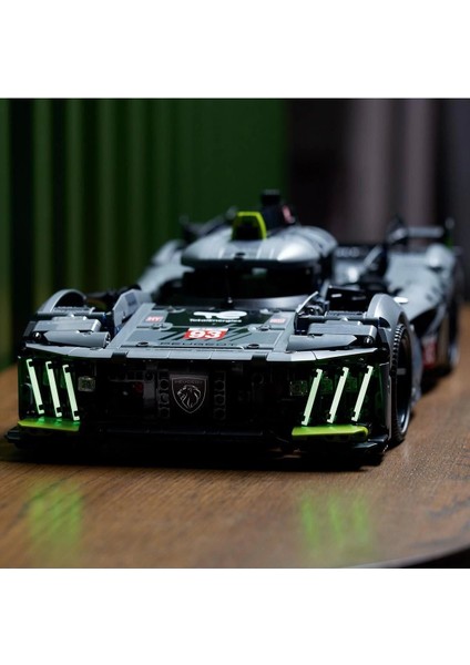 Technic Peugeot 9x8 24H Le Mans Hybrid Hypercar 42156 - 18+ Model Yapım Seti (1775 Pr)