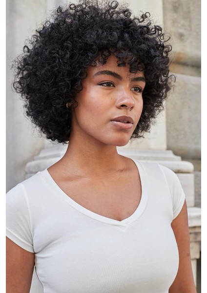 V Yaka Kısa Kol Likralı Pamuk Kumaş Body-Krem fırsatları