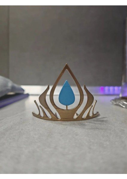 Elsa Frozen Figürü - Kraliyet Taçlı Özgün Tasarım 3D Baskı