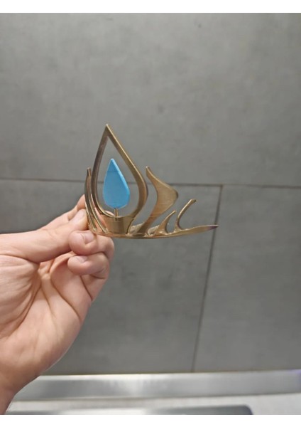 Elsa Frozen Figürü - Kraliyet Taçlı Özgün Tasarım 3D Baskı