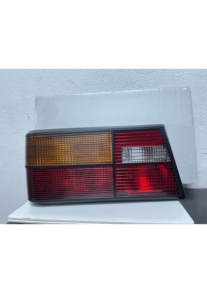Ford Taunus Uyumlu Arka Stop Lambası Sol Gt-Gts 1990 -1993 Çizgili