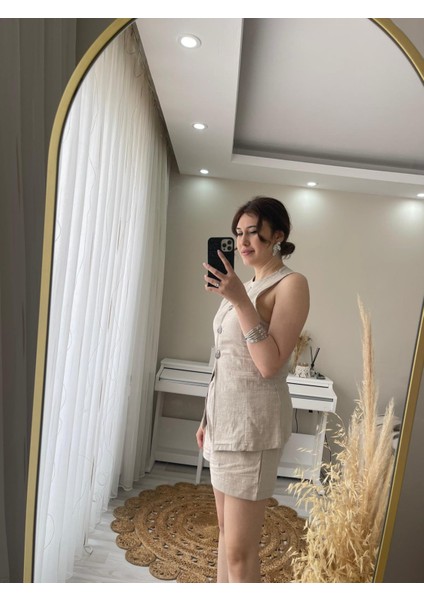Taş Rengi Düğme Detaylı Keten Şortlu Yelekli Takım