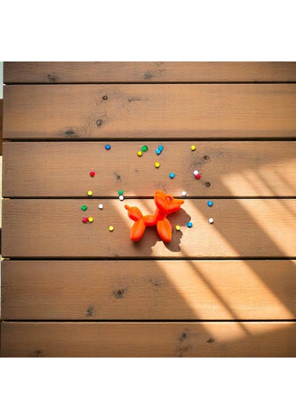 Turuncu Balon Köpek Figürü