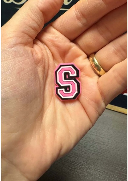 Terlik Süsü/pembe S Harfi