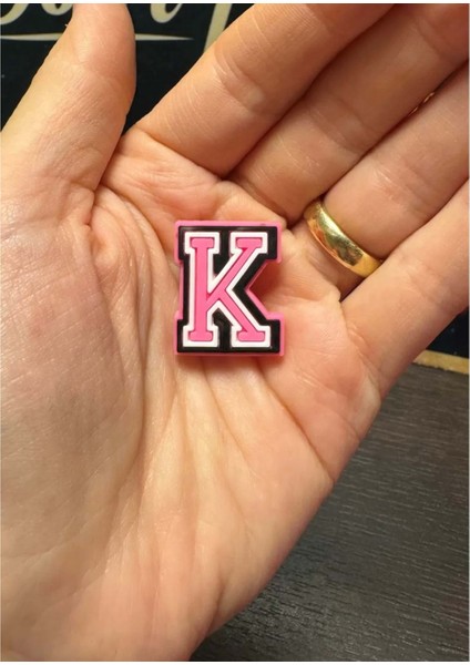 Terlik Süsü/pembe K Harfi