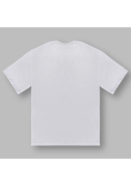 Minimalist Bıyık Baskılı Beyaz Oversize Tişört fiyatları