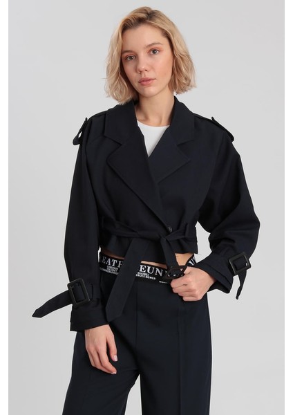 Reglan Kısa Ceket/trençkot