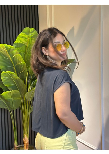 T-Shırt Grı Orjınal Marka Kumaş fırsatları