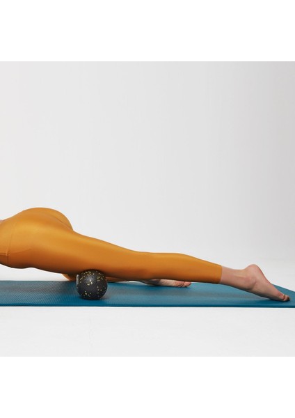 Siyah Fıstık Masaj Topu