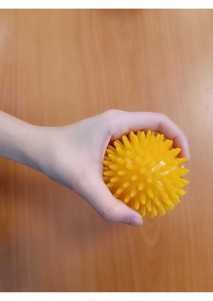 Yumuşak Dikenli Top, El Egzersizi ve Masaj İçin, Sarı, 8 cm