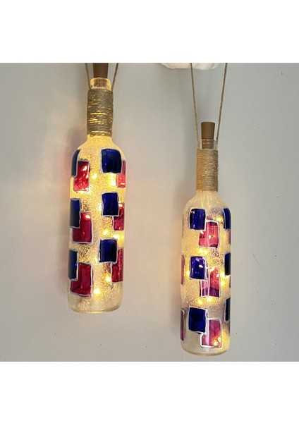 Erkek El Heykeli Dekorlu Lacivert Kırmızı Vitray Şarap Şişesi 2'li Pilli Aplik Set, Duvar Dekor