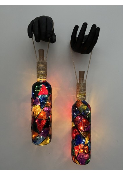 Siyah Renkli Erkek Eli Heykeli ve Tıpa Peri LED Işıklı Vitray Cam Şarap Şişesi Aplik 2'li Set fiyatları