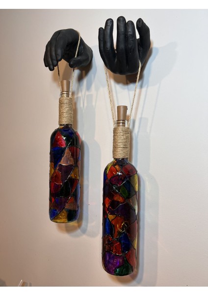 Siyah Renkli Erkek Eli Heykeli ve Tıpa Peri LED Işıklı Vitray Cam Şarap Şişesi Aplik 2'li Set