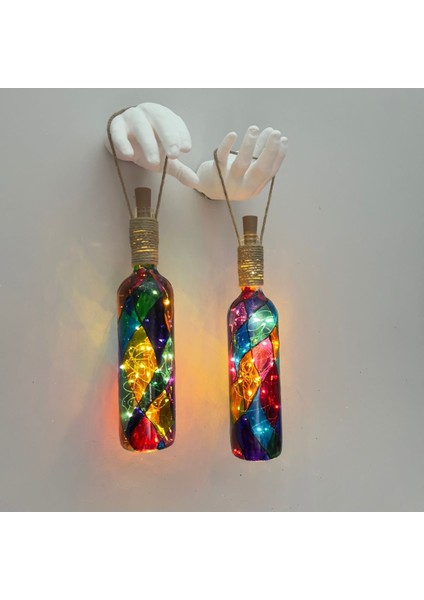 Beyaz Renkli Erkek Eli Heykeli ve Tıpa Peri LED Işıklı Vitray Cam Şarap Şişesi Aplik 2'li Set