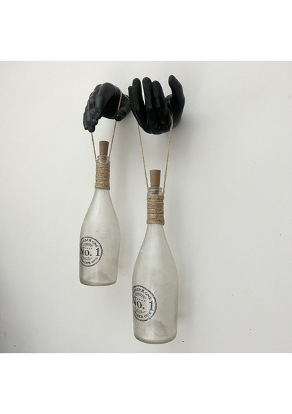 Siyah Erkek Eli Heykeli Dekorlu Pilli Peri LED Işıklı Buzlu Cam Şampanya Şişesi Aplik 2'li Set