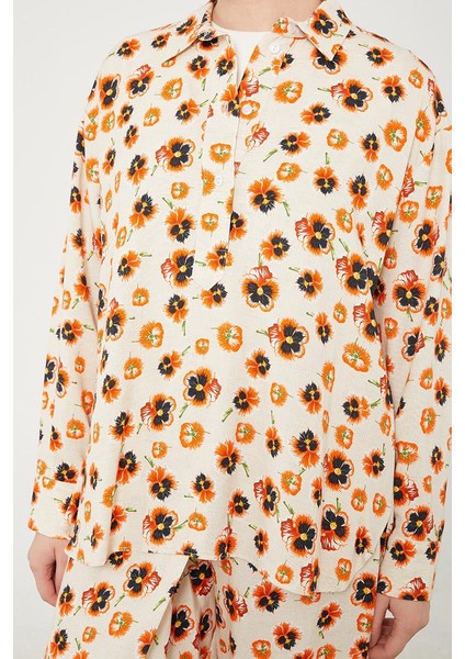 Bej Menekşe Desenli Alt- Üst Takım indirimleri