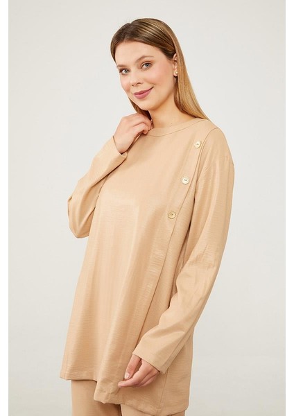 K.Bej Düğme Detaylı Bisiklet Yaka İkili Takım fiyatları