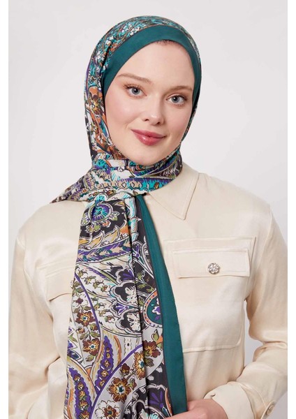 Zümrüt Soyut Çiçek Desen Love Şal modelleri