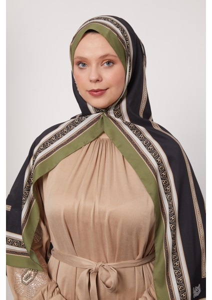 Yeşil Şeritli Varak Desen Love Şal modelleri