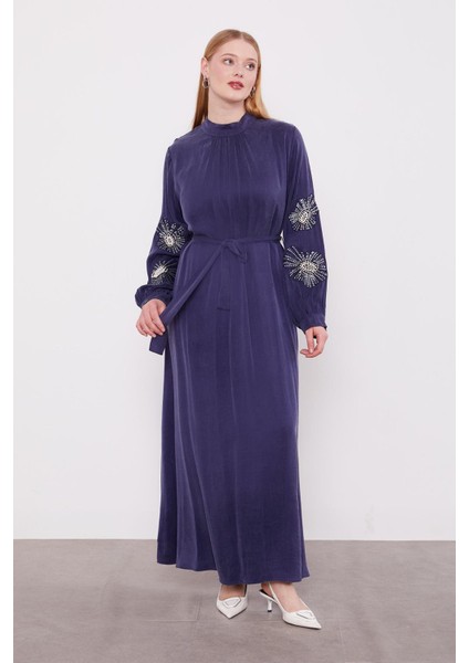 Mavi Inci Nakış Detaylı Cuıpra Elbise