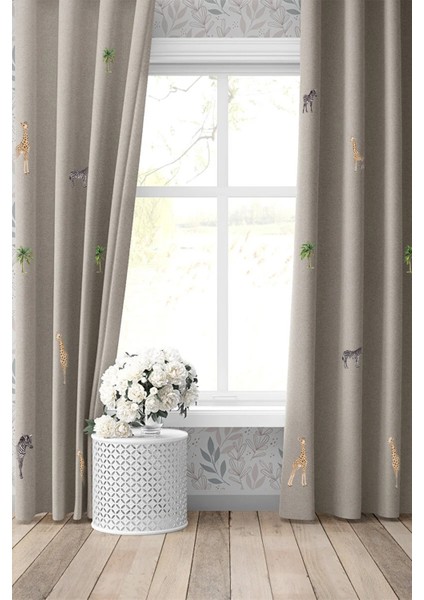 Aslanlı Zürafalı Zebralı Desenli Çocuk Odası Blackout Fon Perde fiyatları