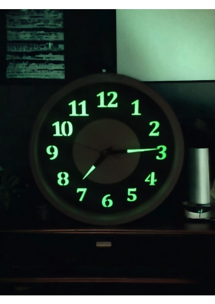 Fosforlu 22 cm Duvar Saati 4 Adet Çanta 3 Adet Kek Kalıbı Hediyeli modelleri