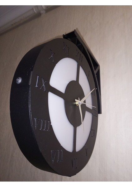 Dairesel Siyah Metal Endüstriyel Çift Taraflı Duvar Saati