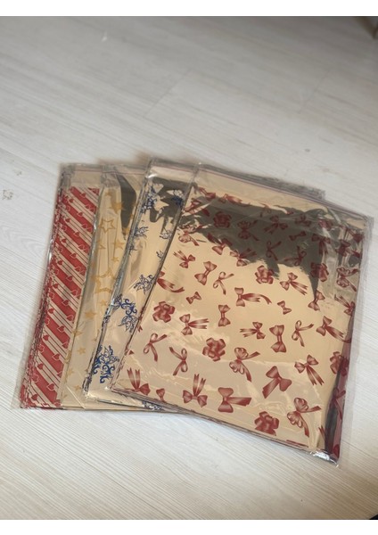 Elite Hediye Paketi Metalize Poşet Kendinden Bantlı Yapışkanlı 25X35 cm 50’li 1 Adet