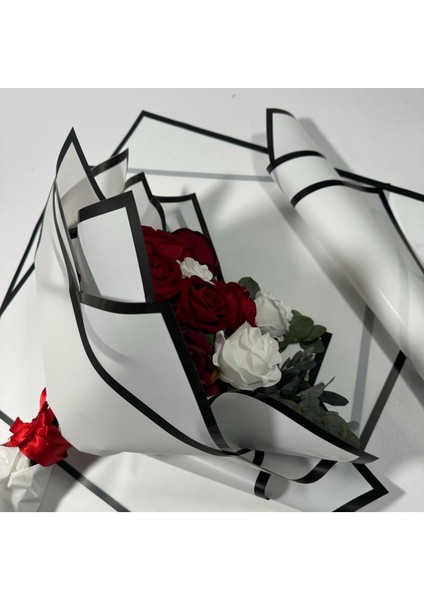 Lüks Siyah Çerçeve Beyaz Zemin Çiçek Buket Kağıdı&paketleme Mazemesi 55X55CM-20SAYFA 1 Adet modelleri