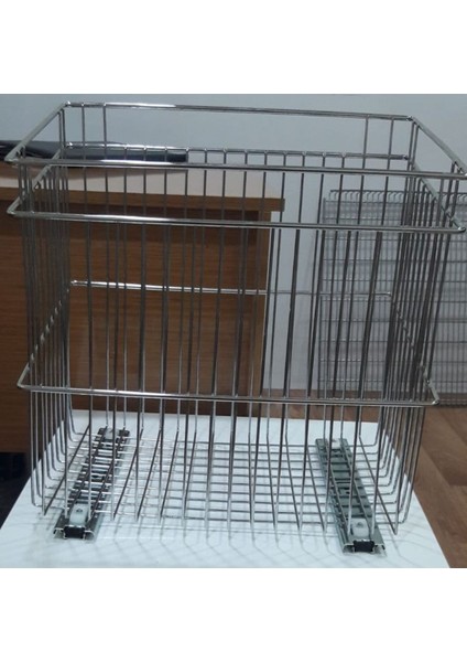 Elite Çamaşır Sepeti Alttan Raylı Teleskopik Metal Genişlik 28 cm Derinlik 30 cm Yükseklik 50 cm 1 Adet fırsatları