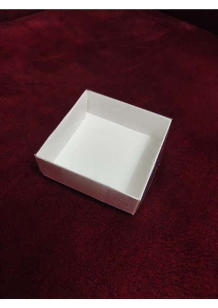 Beyaz Karton Kutu Asetat Kapaklı 100 Adet 8X8X3 1 Adet