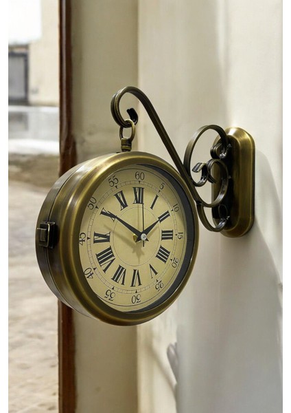 36X25 cm Eskitme Metal Çift Taraflı Istasyon Model Duvar Saati Ev Holü Duvar Dekorasyonu fiyatları