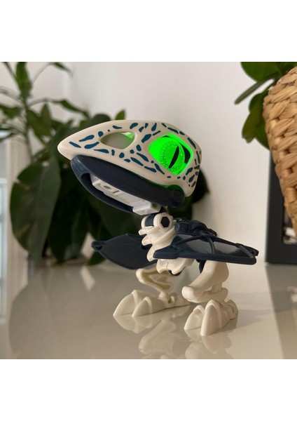 Nessiworld Silverlit Biopod Sürpriz Dinozor Robot