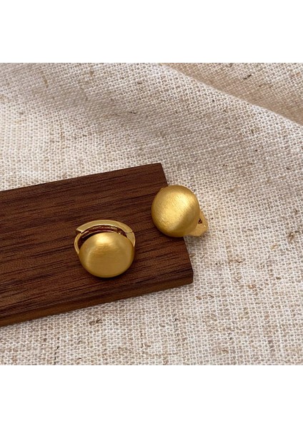 Niş Tasarım Metal Saplama Küpeler Moda Vintage Basit Moda Küpeler (Yurt Dışından)