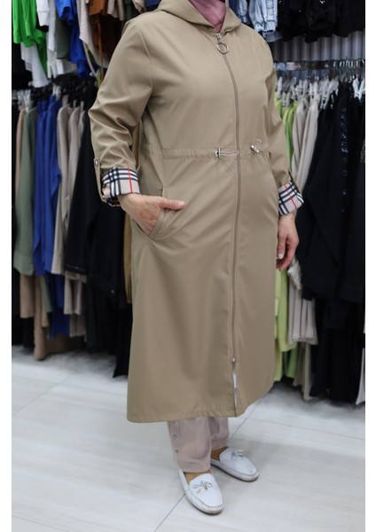 Beli Lastikli ve Fermuarlı Trenç modelleri