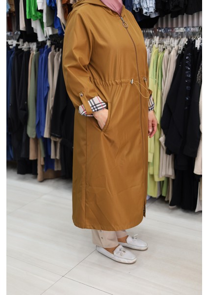 Beli Lastikli ve Fermuarlı Trenç modelleri