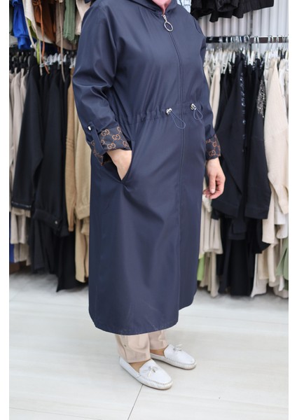 Beli Lastikli ve Fermuarlı Trenç fırsatları