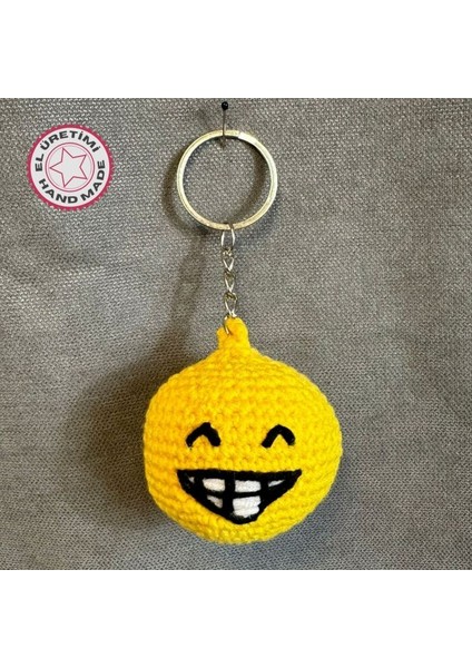 1524 El Yapımı Örgü Sırıtan Emoji Model Anahtarlık