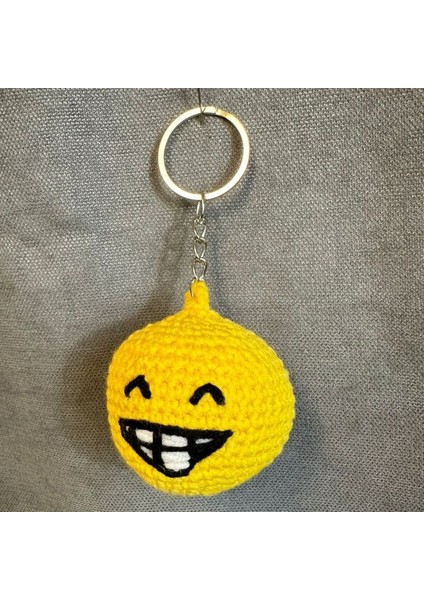 1524 El Yapımı Örgü Sırıtan Emoji Model Anahtarlık