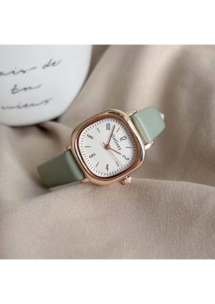 Yeşil Yuma Vintage Retro Saat